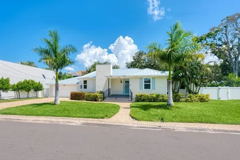 1931 High Point Circle Sarasota FL 34236