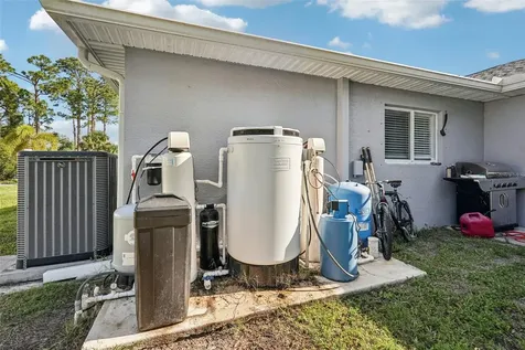 1929 Norvell Avenue North Port FL 34286