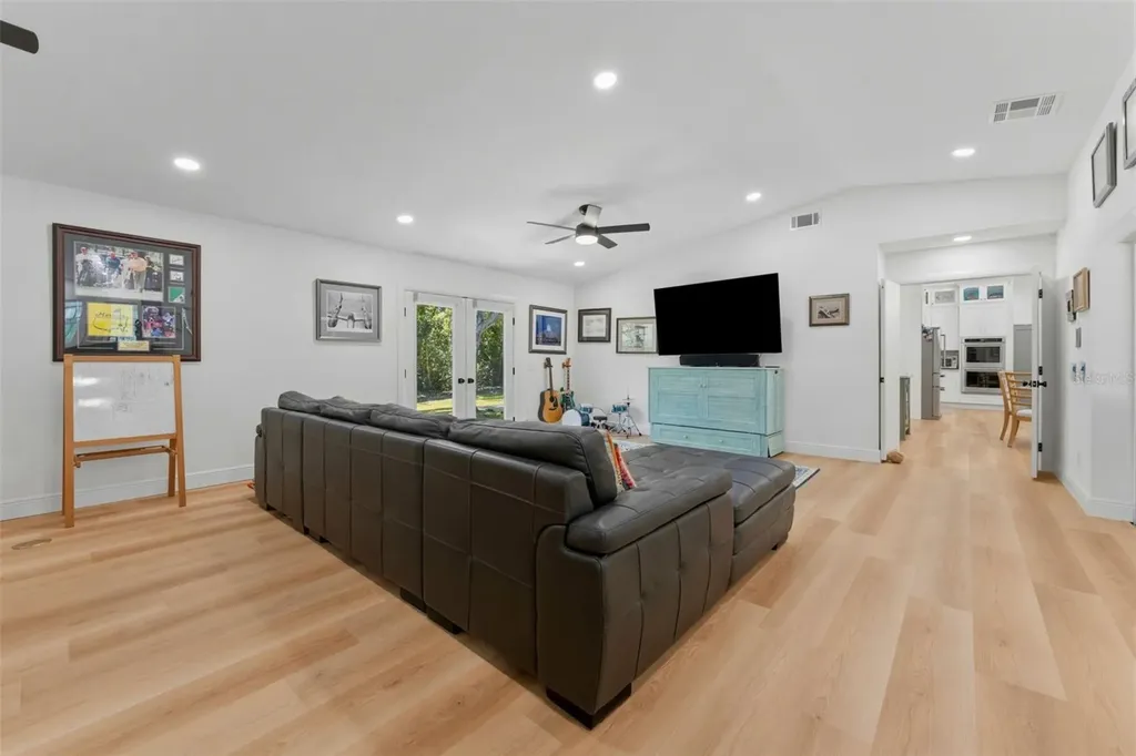 1360 Sago Court Dunedin FL 34698