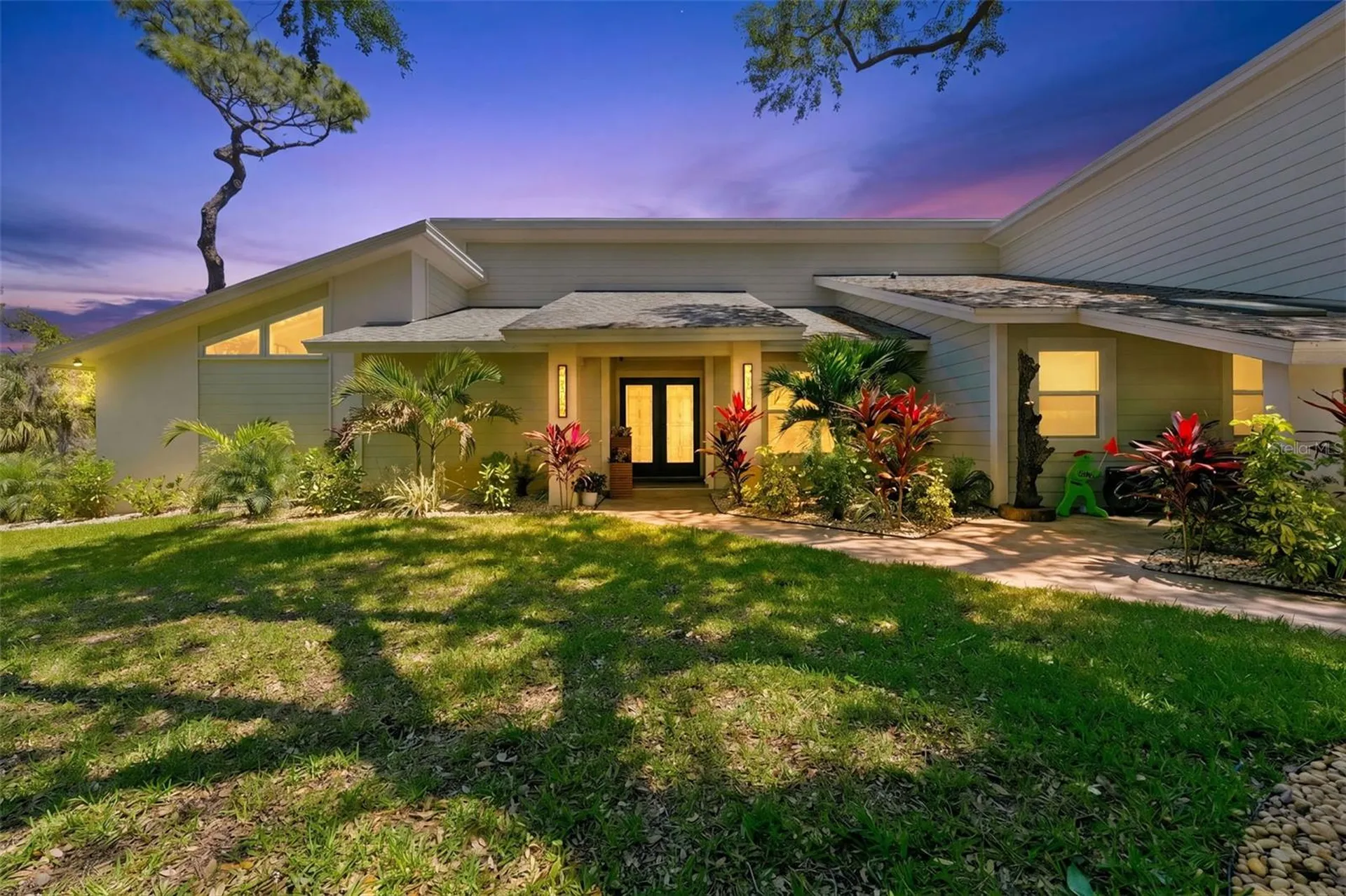 1360 Sago Court Dunedin FL 34698