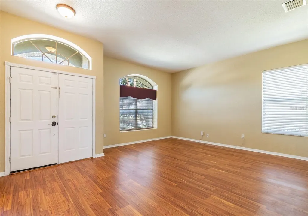 1936 Tangledvine Drive Wesley Chapel FL 33543