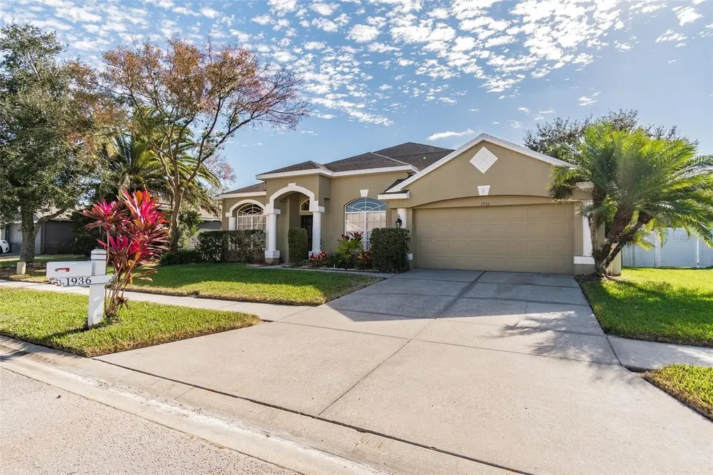 1936 Tangledvine Drive Wesley Chapel FL 33543