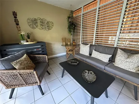 57 Lopategui Guaynabo PR 00969