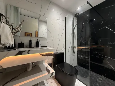 57 Lopategui Guaynabo PR 00969