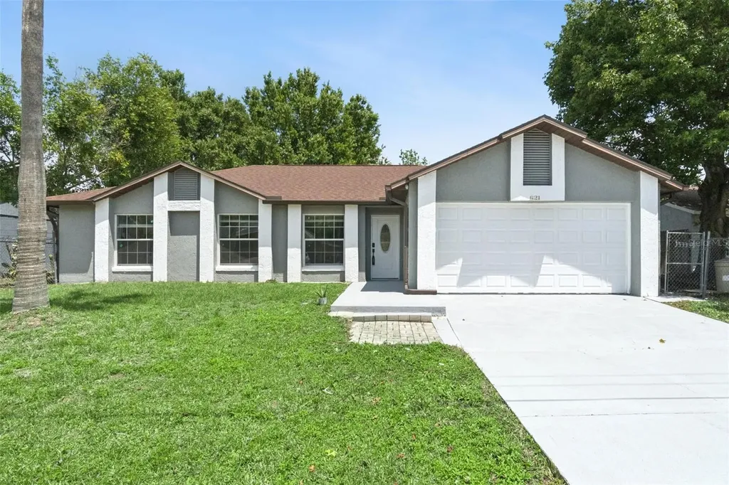 621 N Delmonte Court Poinciana FL 34758
