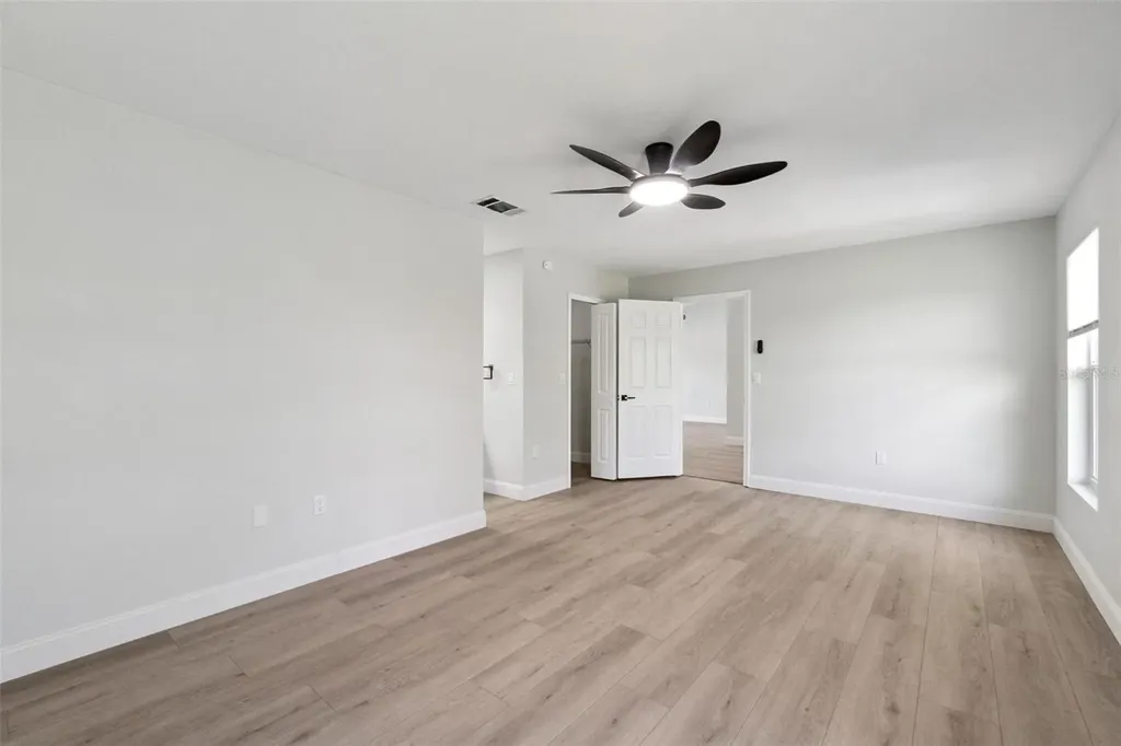 621 N Delmonte Court Poinciana FL 34758