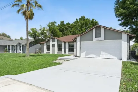 621 N Delmonte Court Poinciana FL 34758