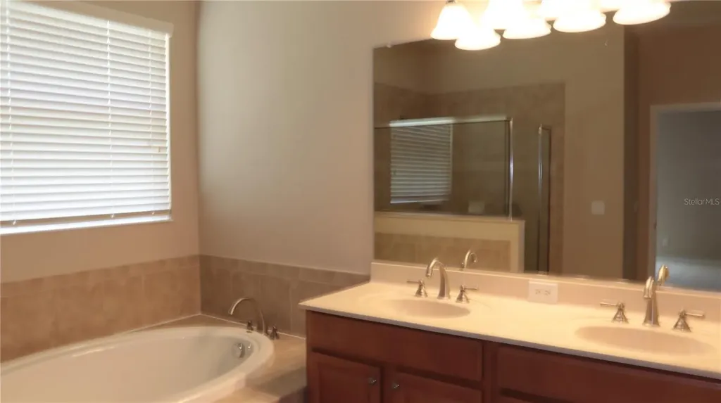 2552 Hobblebrush Drive North Port FL 34289