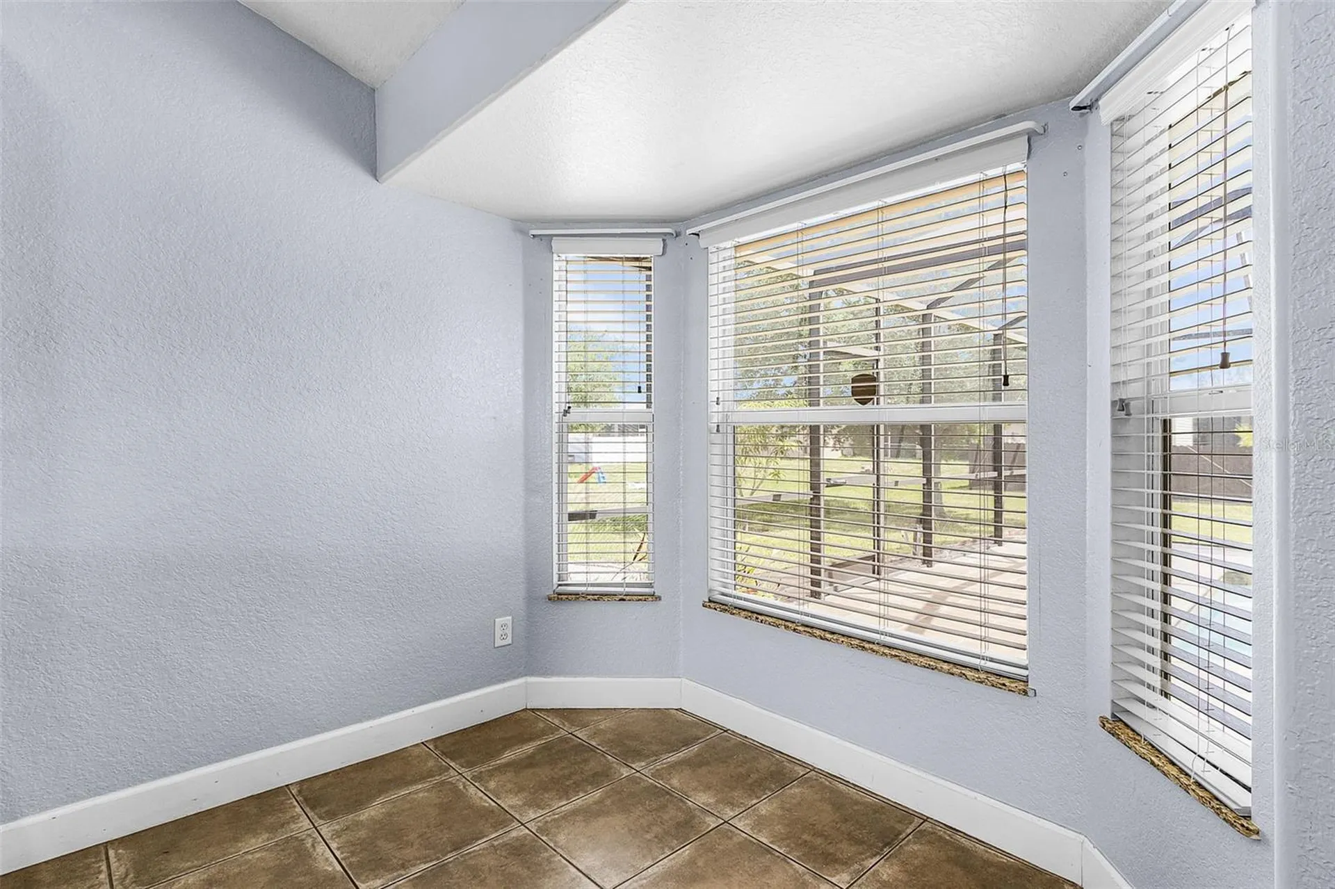 2442 Embers Parkway W Cape Coral FL 33993