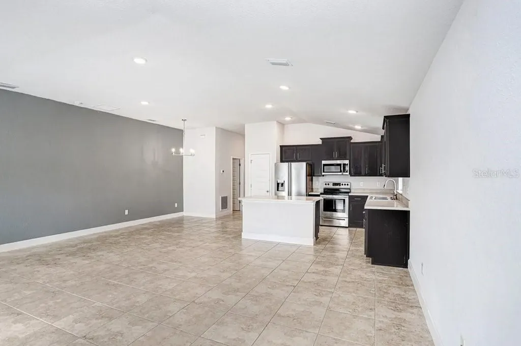 14916 Imperial Purple Lane Wimauma FL 33598