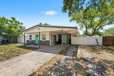 9346 89th Avenue Seminole FL 33777