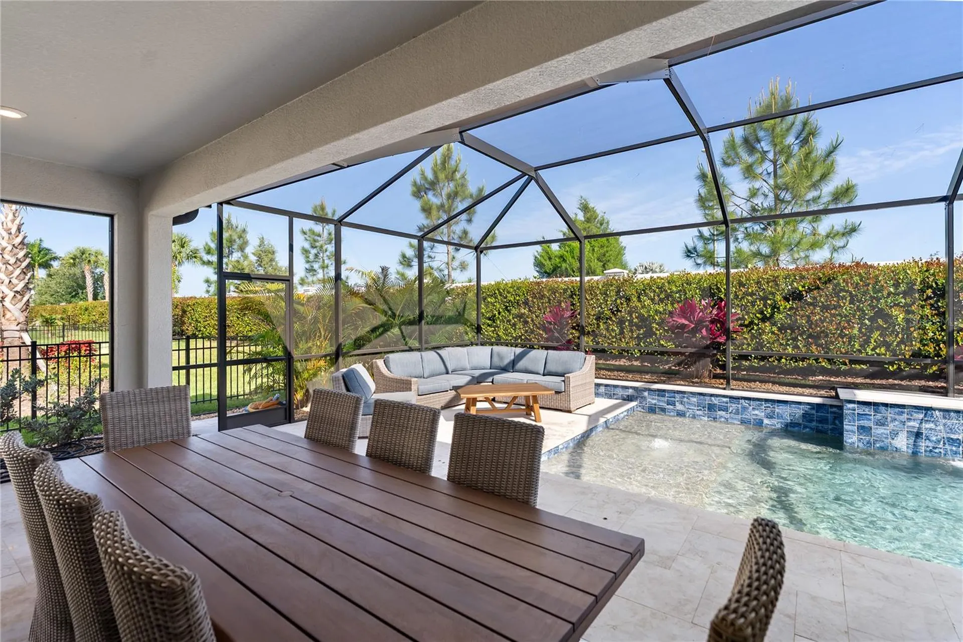 17526 Savory Mist Circle Bradenton FL 34211