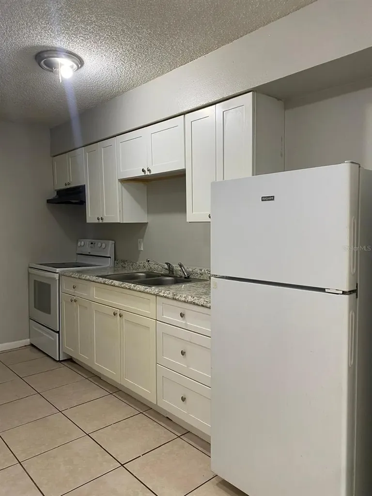 3873 Janeen Circle Mulberry FL 33860