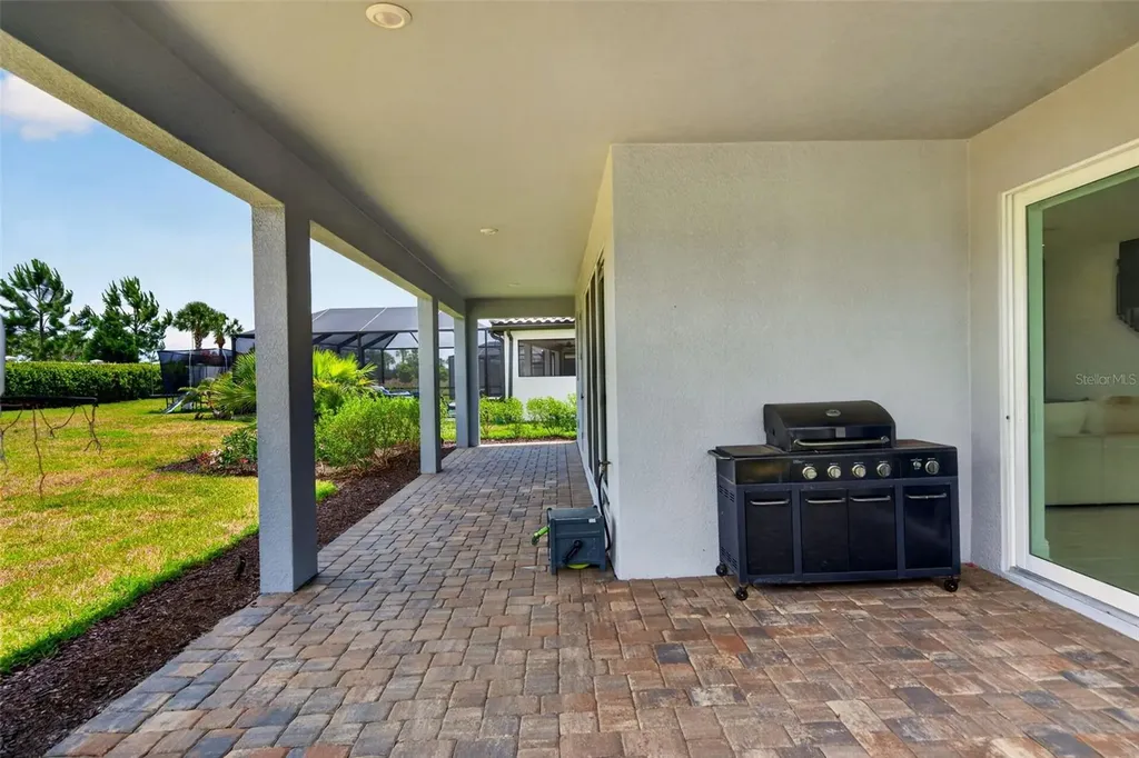 17510 Savory Mist Circle Bradenton FL 34211
