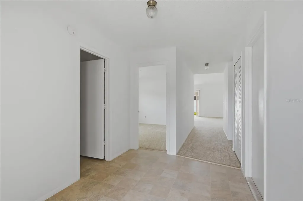 601 Oak Manor Circle Orlando FL 32825