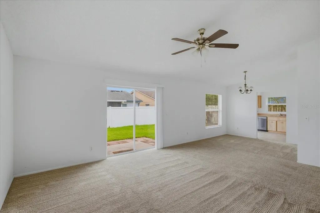 601 Oak Manor Circle Orlando FL 32825
