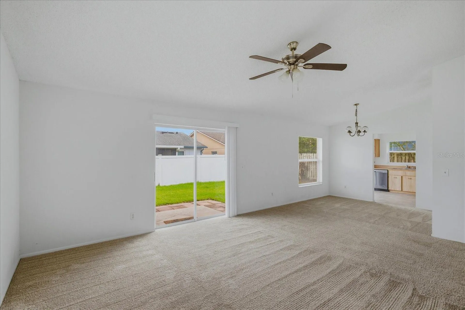 601 Oak Manor Circle Orlando FL 32825