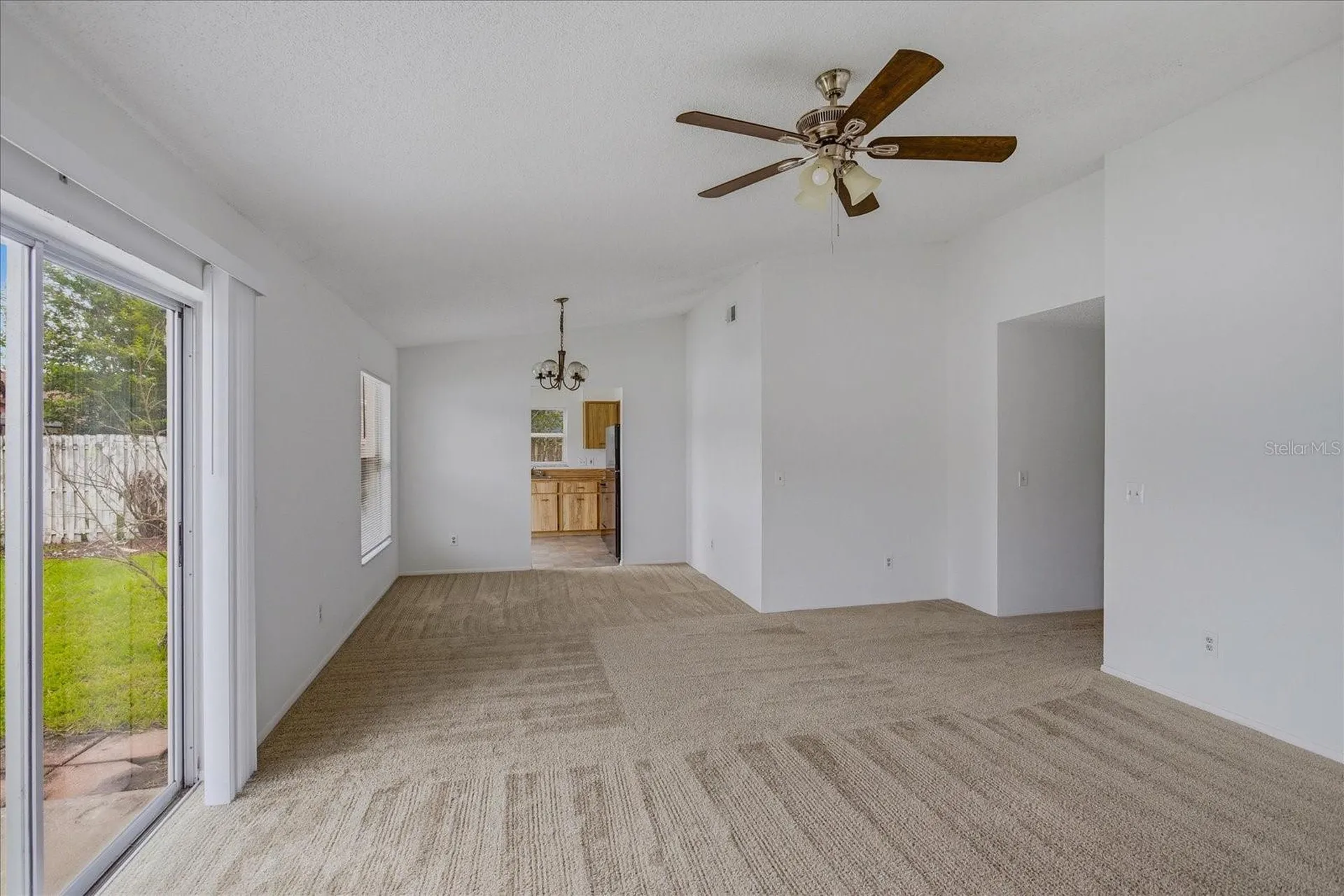 601 Oak Manor Circle Orlando FL 32825