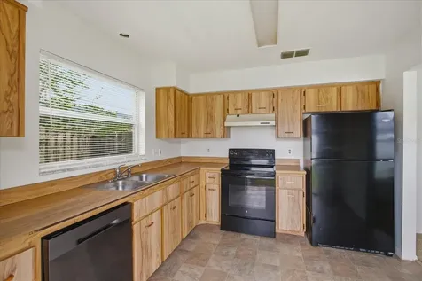 601 Oak Manor Circle Orlando FL 32825