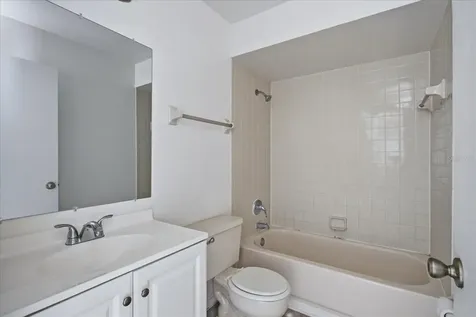 601 Oak Manor Circle Orlando FL 32825