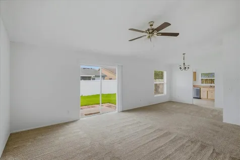 601 Oak Manor Circle Orlando FL 32825