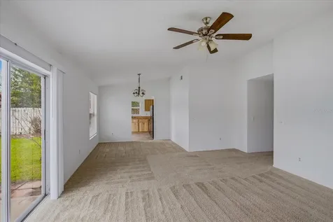 601 Oak Manor Circle Orlando FL 32825