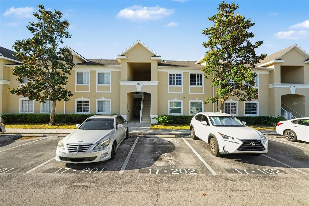 9517 Amberdale Court Riverview FL 33578