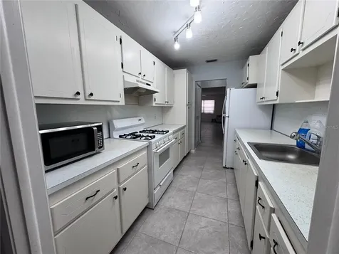 100 El Camino Drive Winter Haven FL 33884