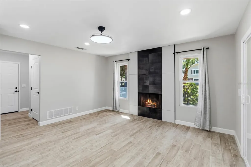1510 N Beach Street Ormond Beach FL 32174