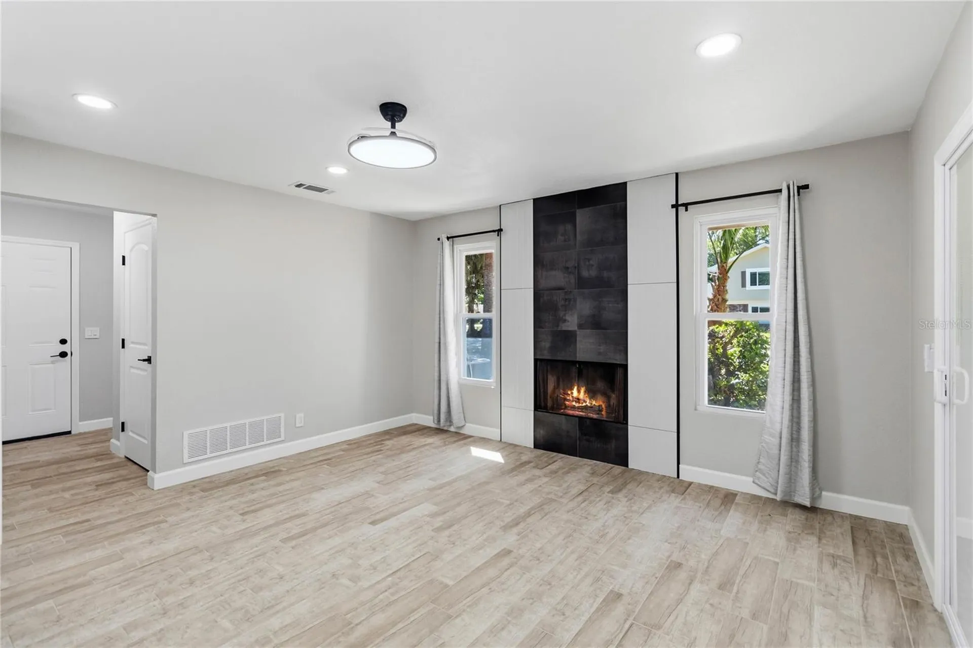 1510 N Beach Street Ormond Beach FL 32174