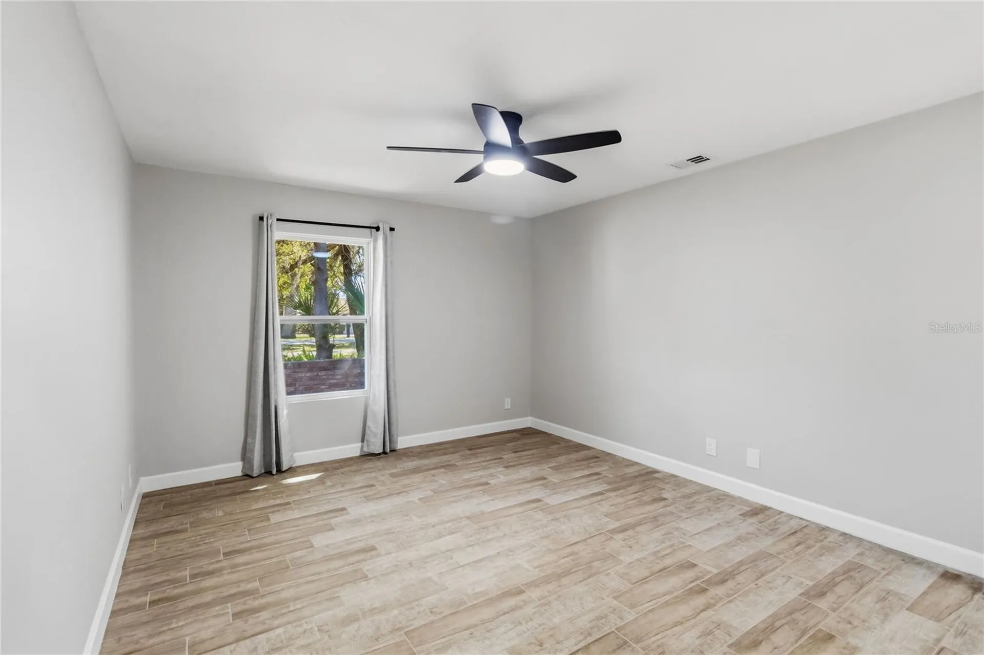 1510 N Beach Street Ormond Beach FL 32174