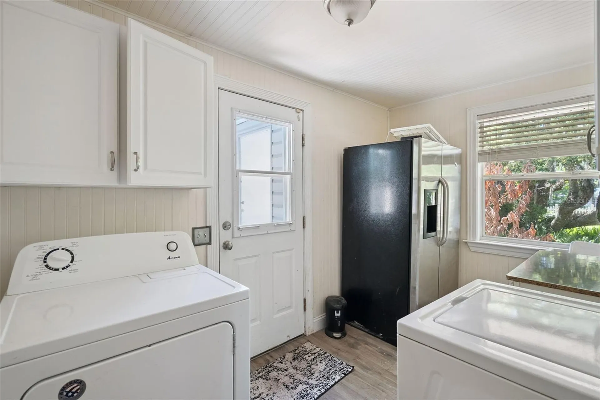 1048 N Grandview Street Mount Dora FL 32757