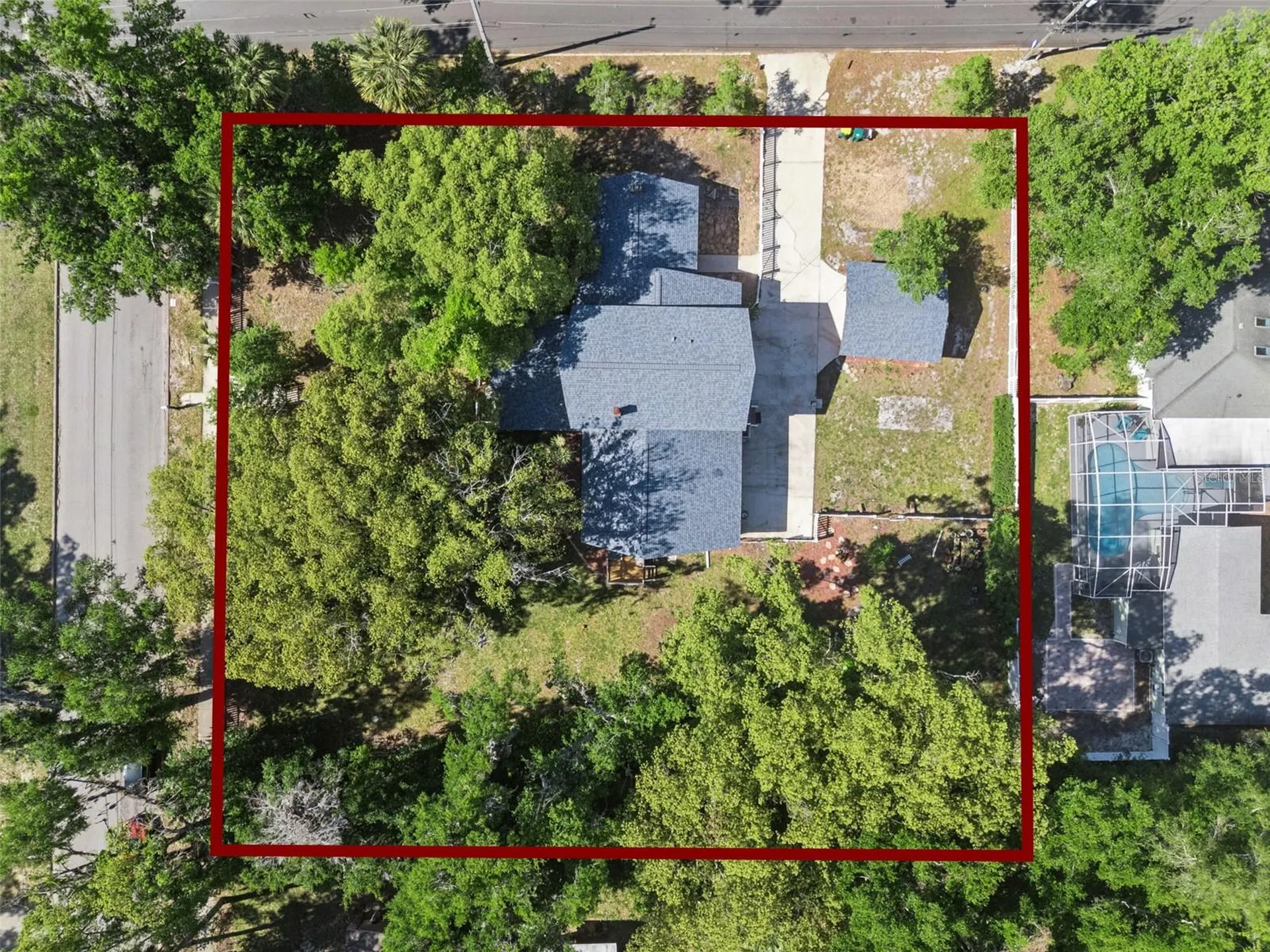 1048 N Grandview Street Mount Dora FL 32757