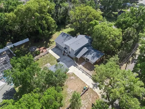 1048 N Grandview Street Mount Dora FL 32757