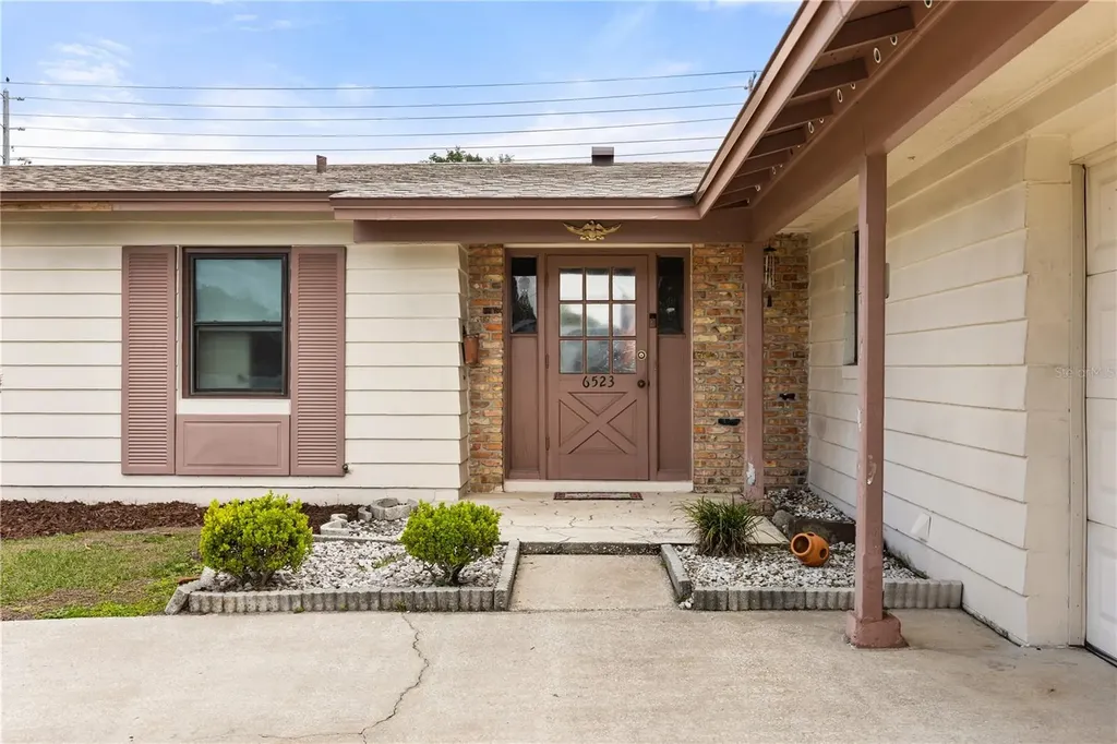 6523 Precourt Drive Orlando FL 32809