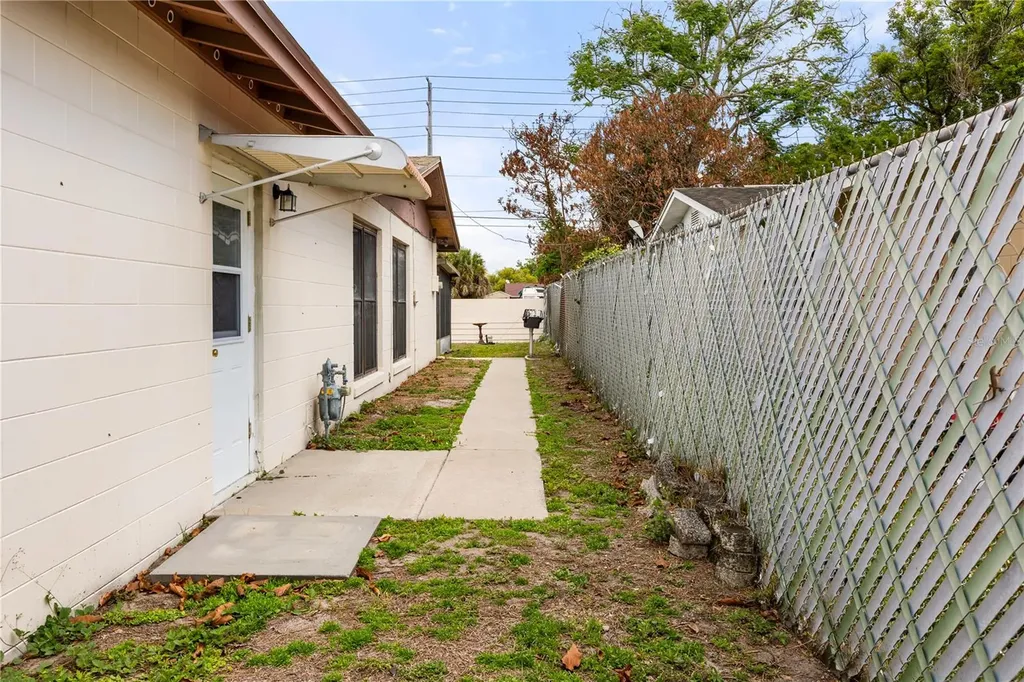 6523 Precourt Drive Orlando FL 32809