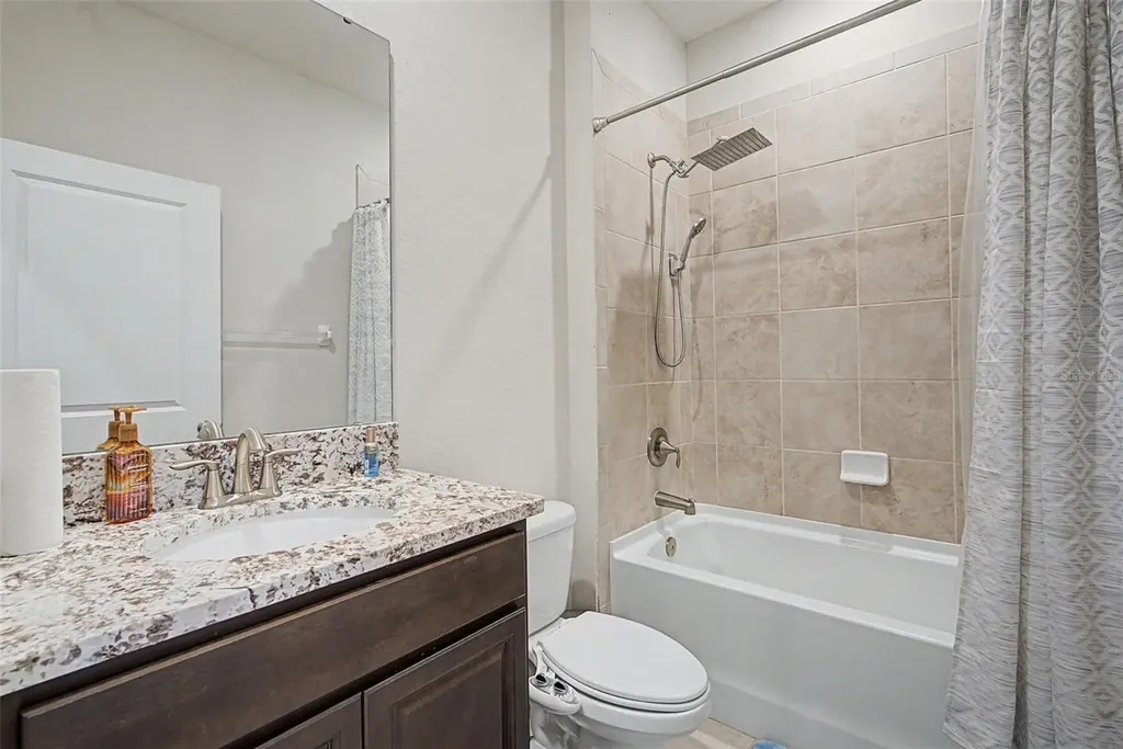176 Bright Ibis Avenue Apollo Beach FL 33572