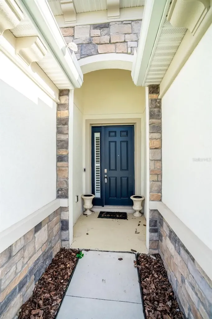 176 Bright Ibis Avenue Apollo Beach FL 33572