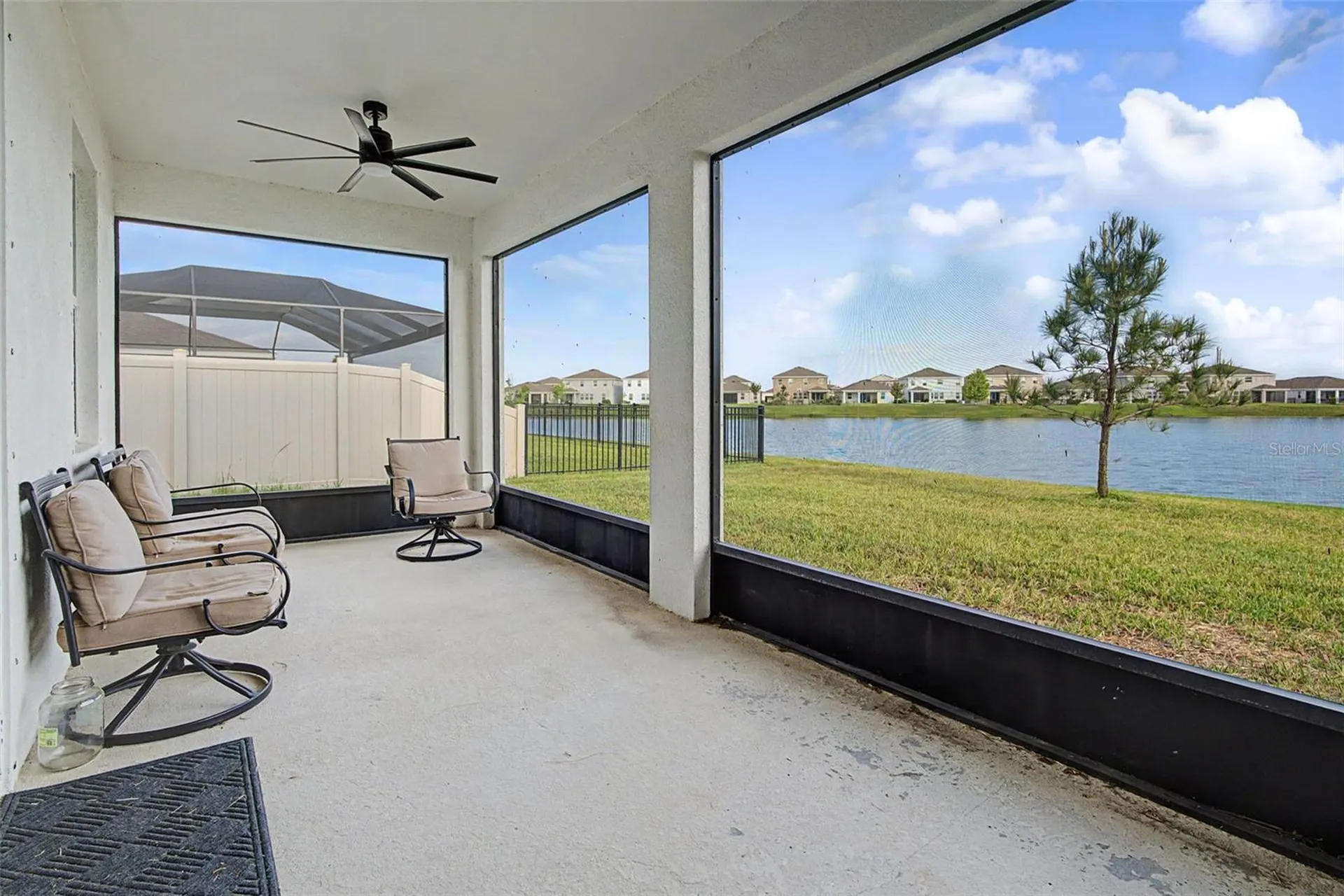 176 Bright Ibis Avenue Apollo Beach FL 33572
