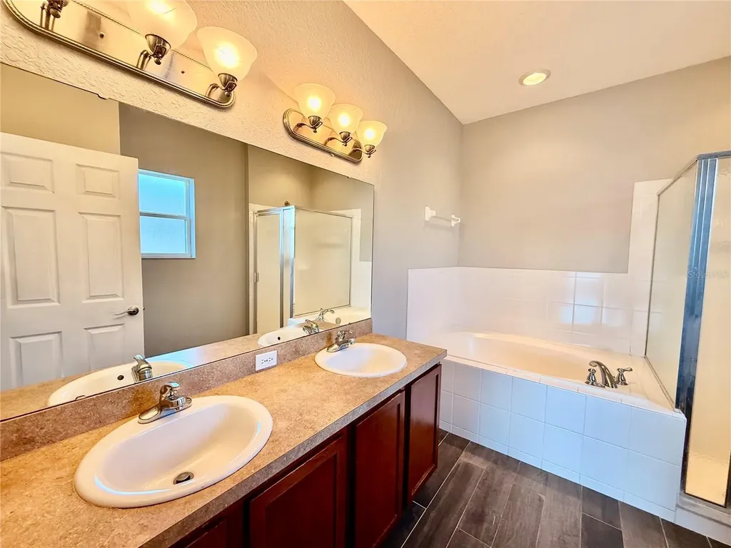 1192 Normandy Heights Circle Winter Haven FL 33880