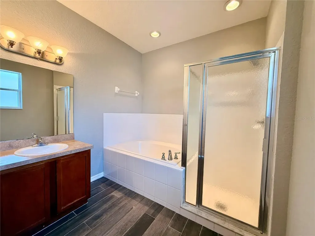 1192 Normandy Heights Circle Winter Haven FL 33880