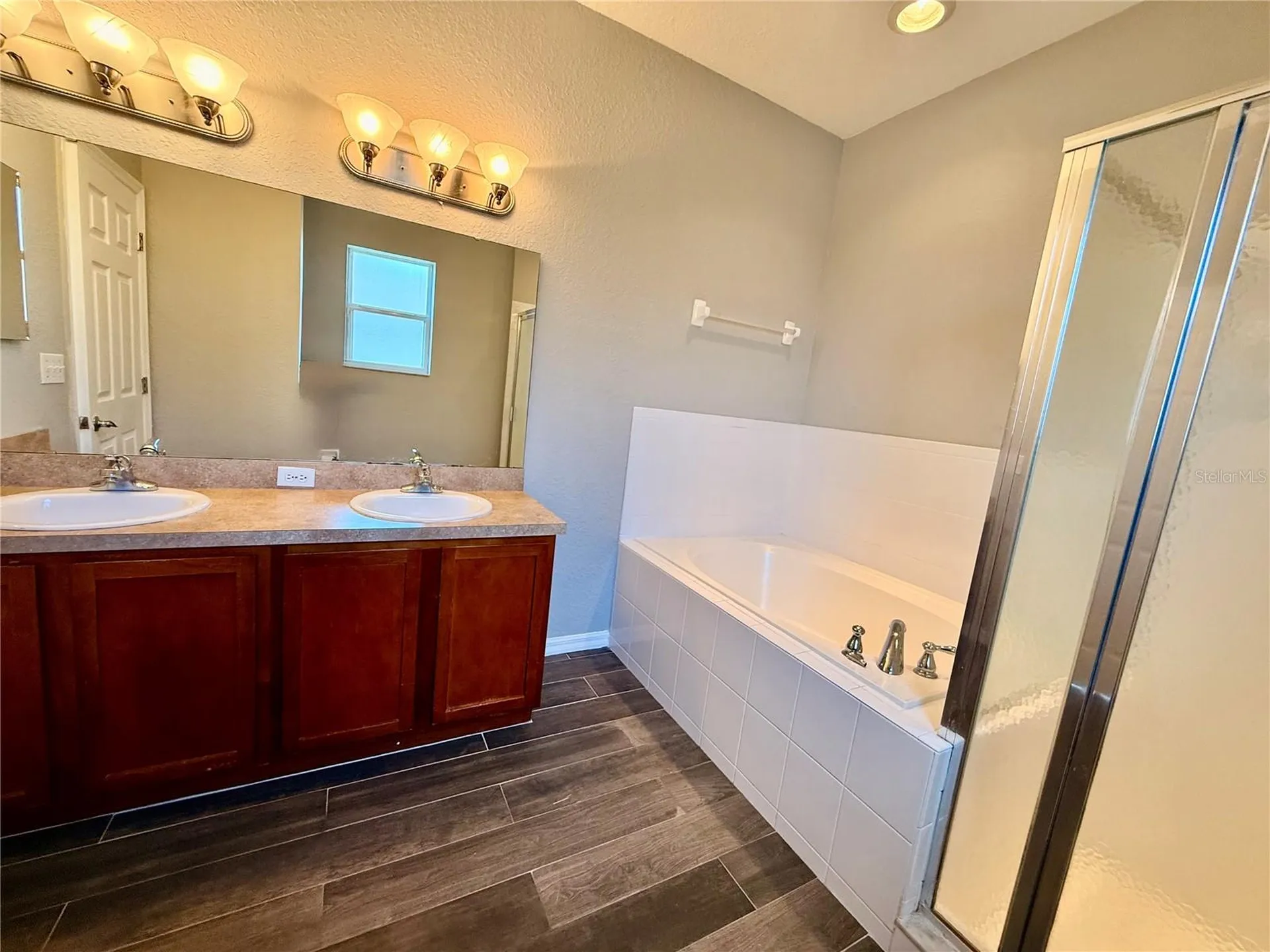 1192 Normandy Heights Circle Winter Haven FL 33880