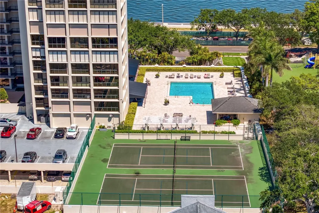 3301 Bayshore Boulevard Tampa FL 33629