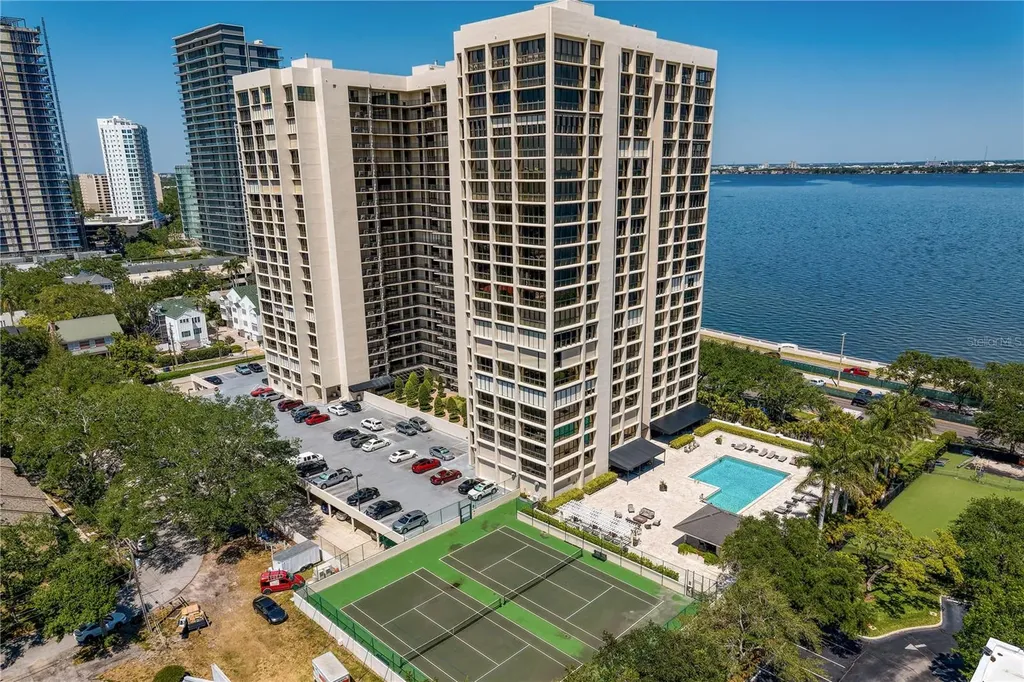 3301 Bayshore Boulevard Tampa FL 33629
