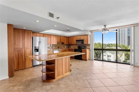 3301 Bayshore Boulevard Tampa FL 33629