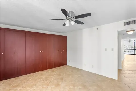 3301 Bayshore Boulevard Tampa FL 33629
