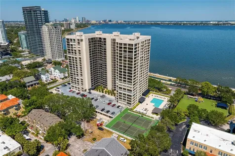 3301 Bayshore Boulevard Tampa FL 33629