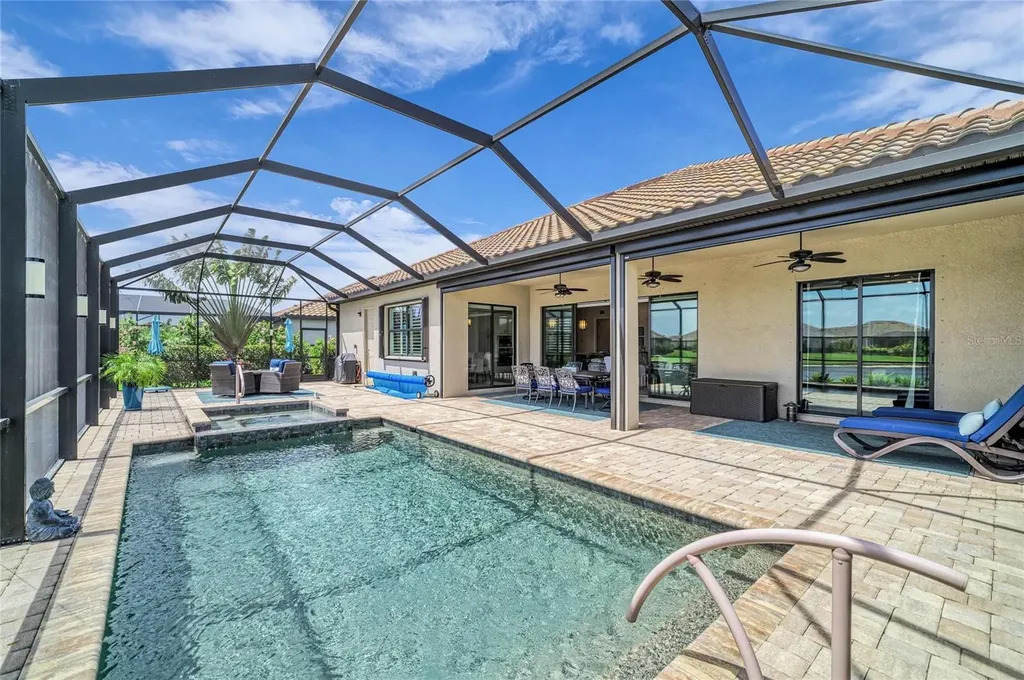 16204 Tradewind Terrace Lakewood Ranch FL 34211