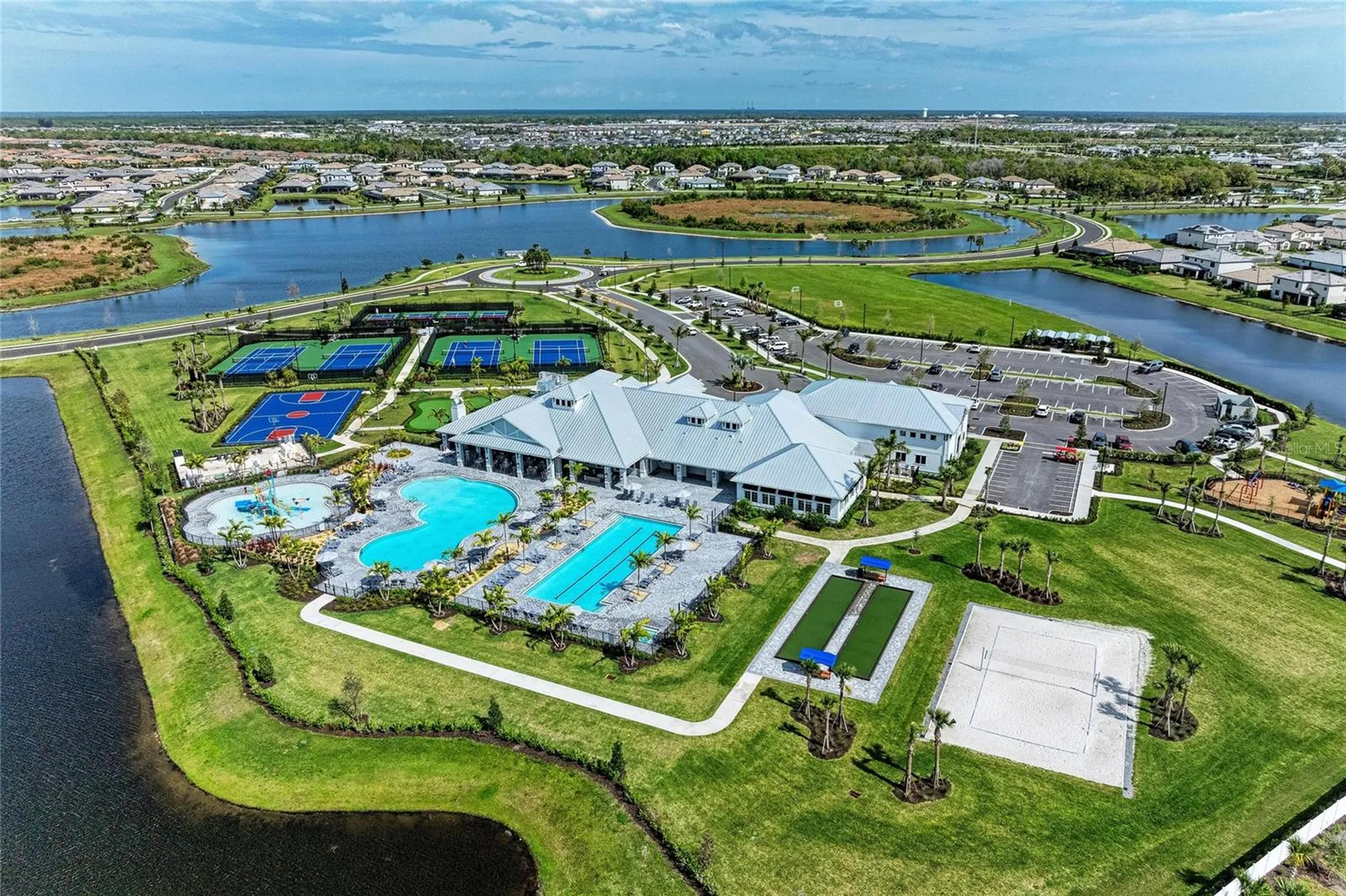 16204 Tradewind Terrace Lakewood Ranch FL 34211