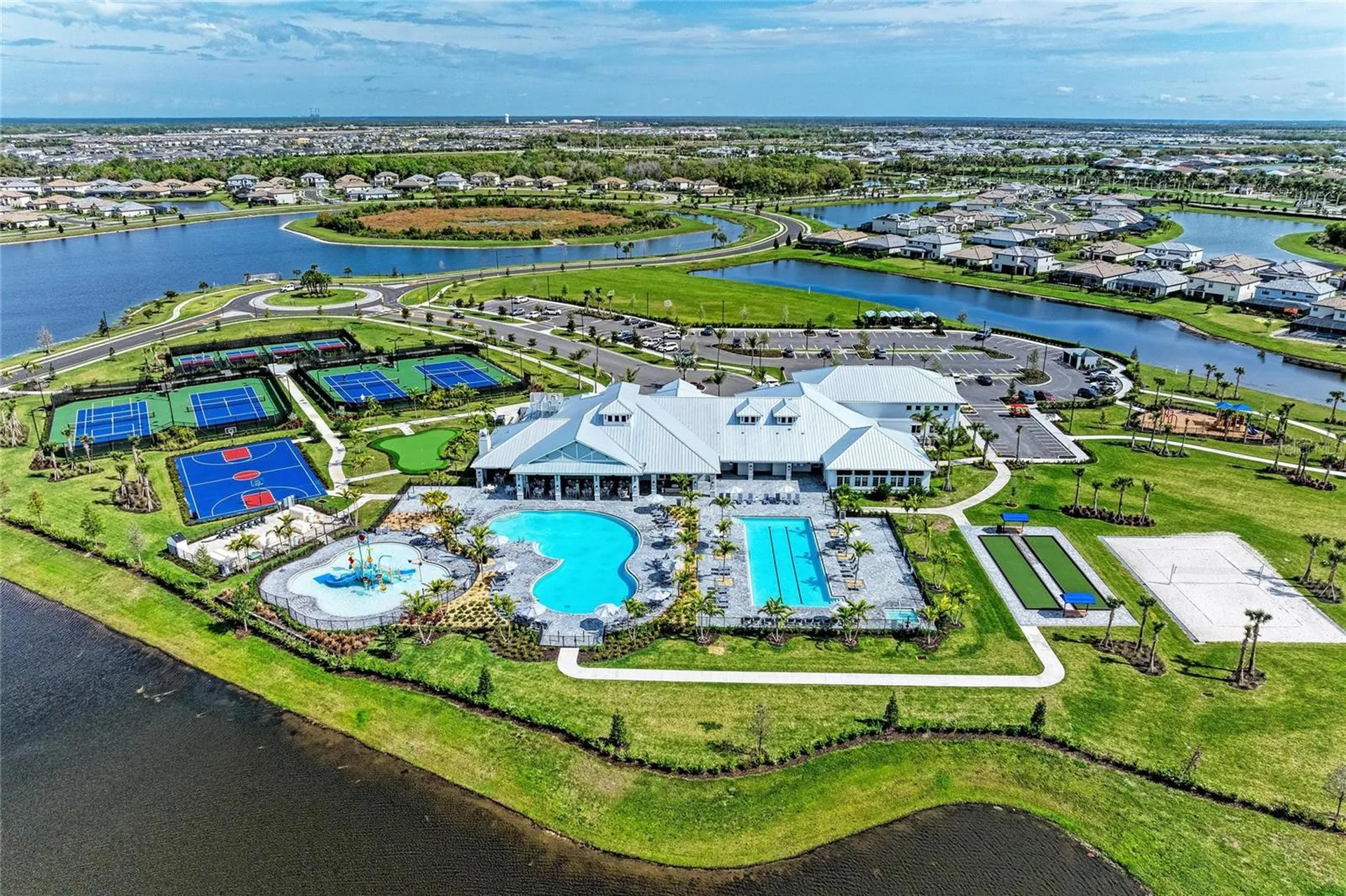 16204 Tradewind Terrace Lakewood Ranch FL 34211